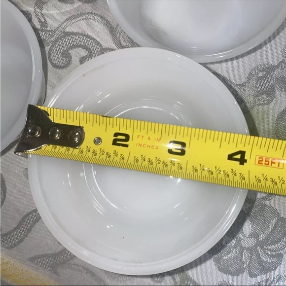 10 Vintage 6oz White Milk Glass Custard Cups Ramekins/ Fruit Bowls/ Prep Cups - Picture 7 of 9